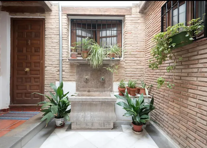 Apartamentos Centro Historico A Los Pies De La Alhambra